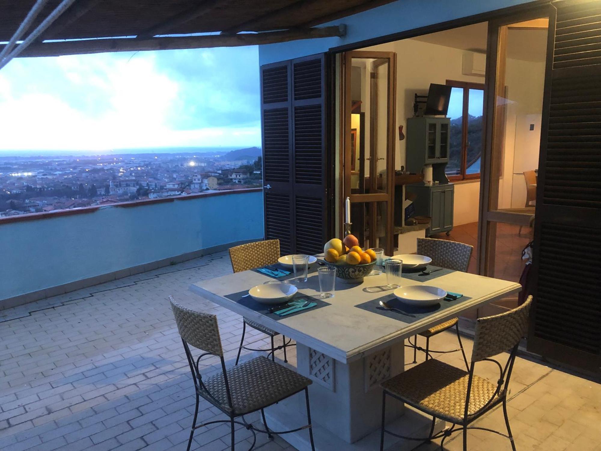 La Terrazza Apartamento Massa  Exterior foto