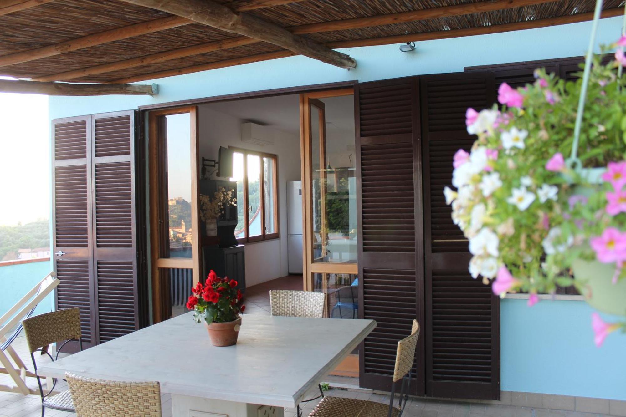 La Terrazza Apartamento Massa  Exterior foto